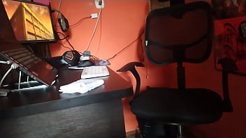 porn pl i almost got caught while masturbating watching hentai sex